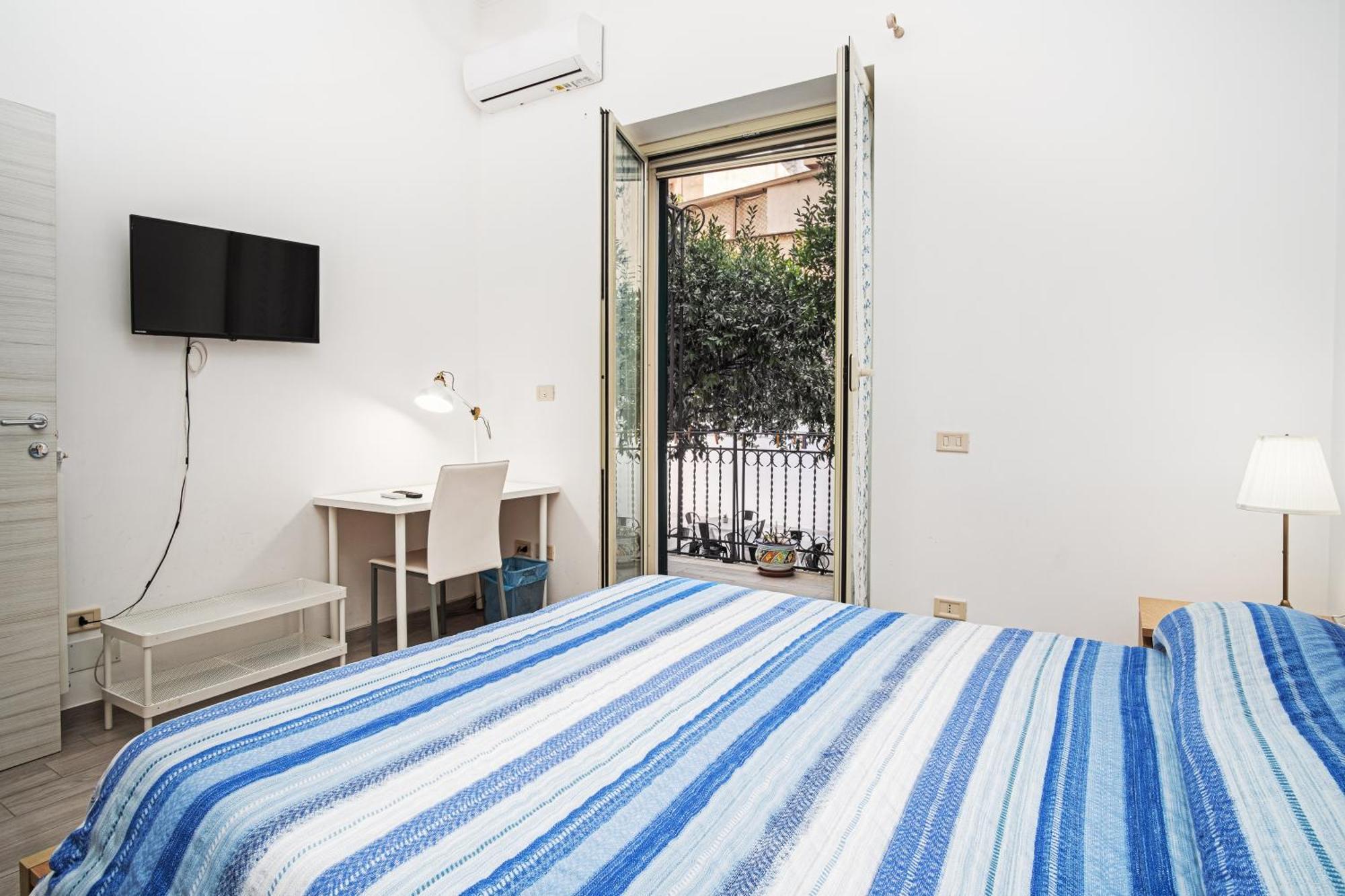 Garden House: Apartments And Rooms For Holidays - Palermo — Photos 3